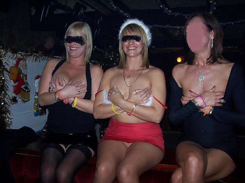 17P Various Pics - Swingers Mostly - 21