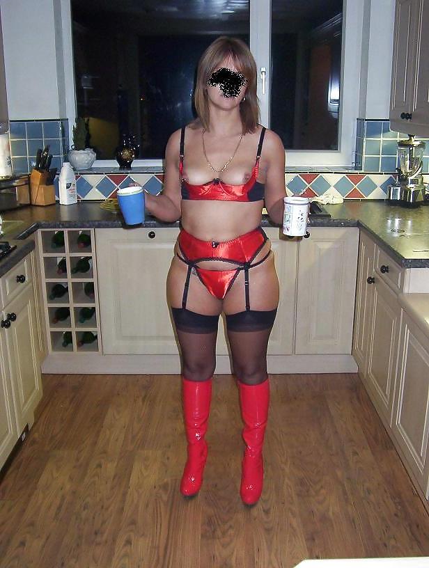 15P Various Pics - Swingers Mostly - 24