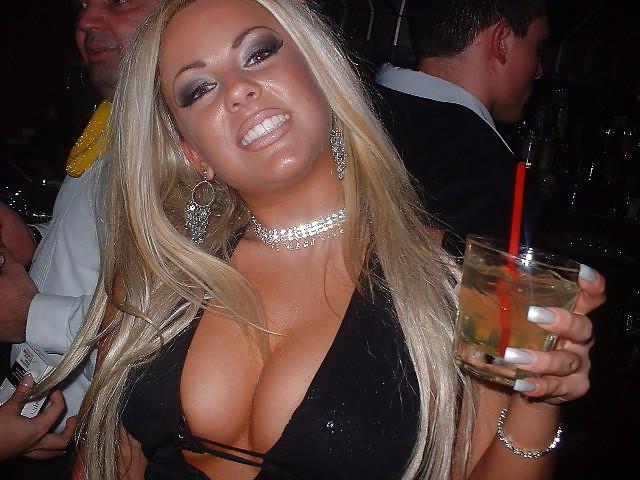 20P Big Boobs & Bodies 38