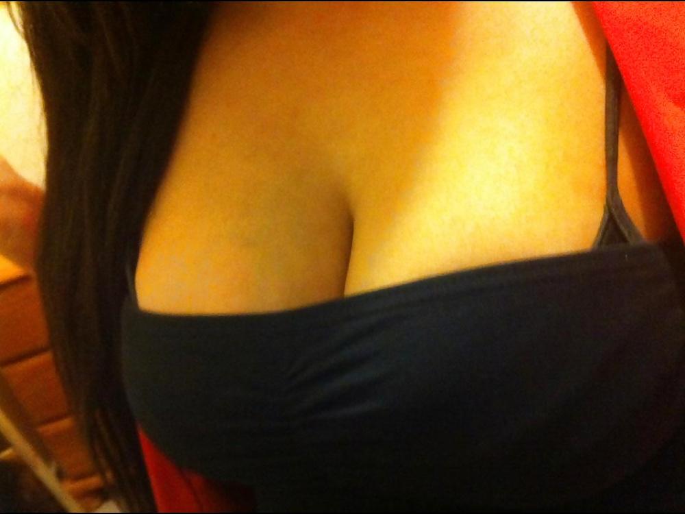 11P My friends with big boobs 