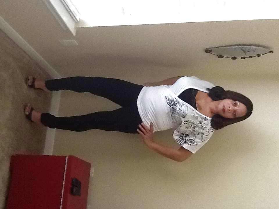 25P A SEXY MILF I MET AT STORE  I SO LOVE OLDIER WOMEN