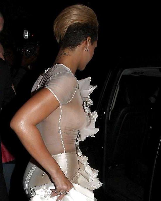 25P Celebrities nudes ,Topless, see through, nip slips