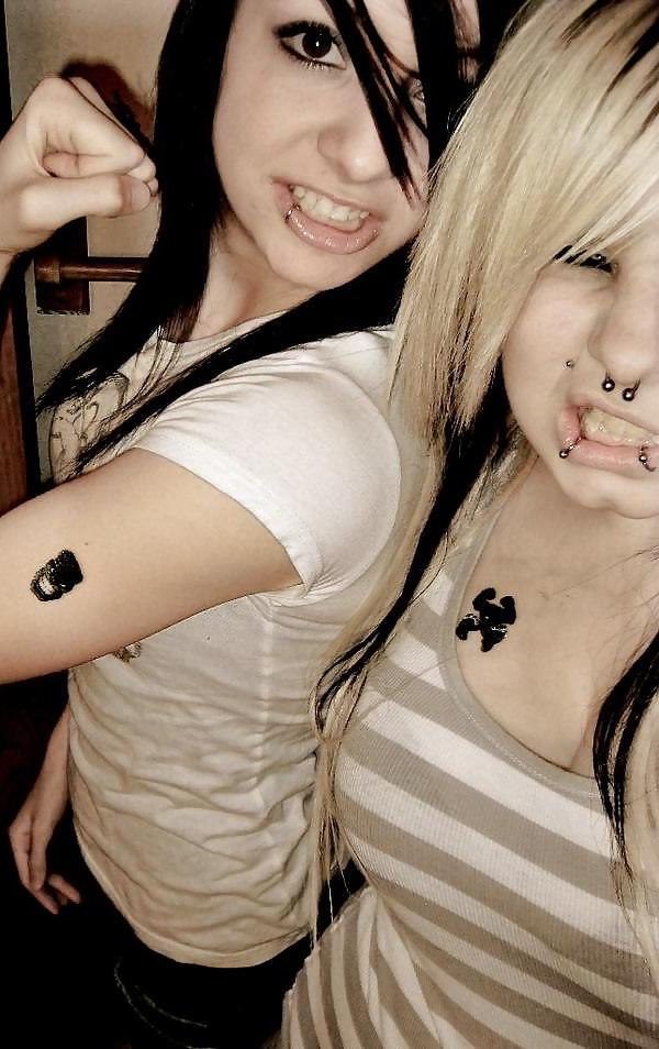 25P Chubby Emo