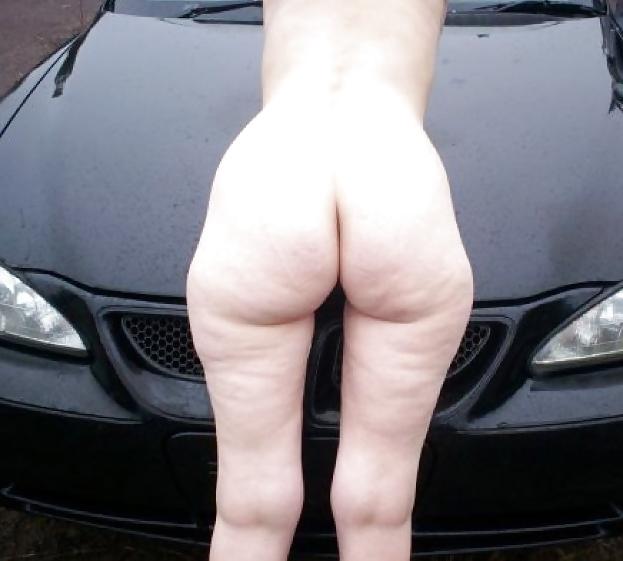 17P Canadian Mature Booty