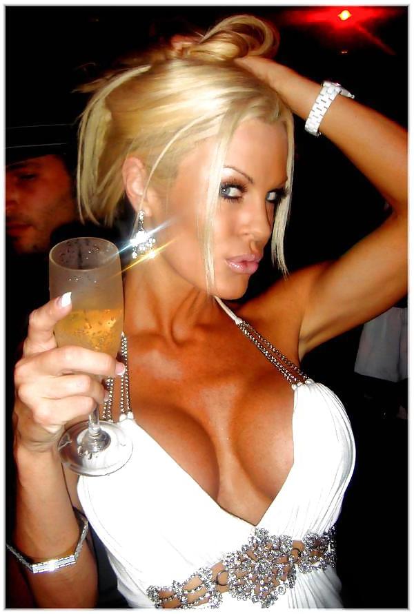 21P Big Boobs 7