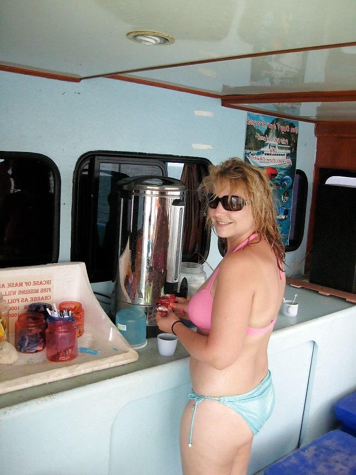 24P Melissa big boobs