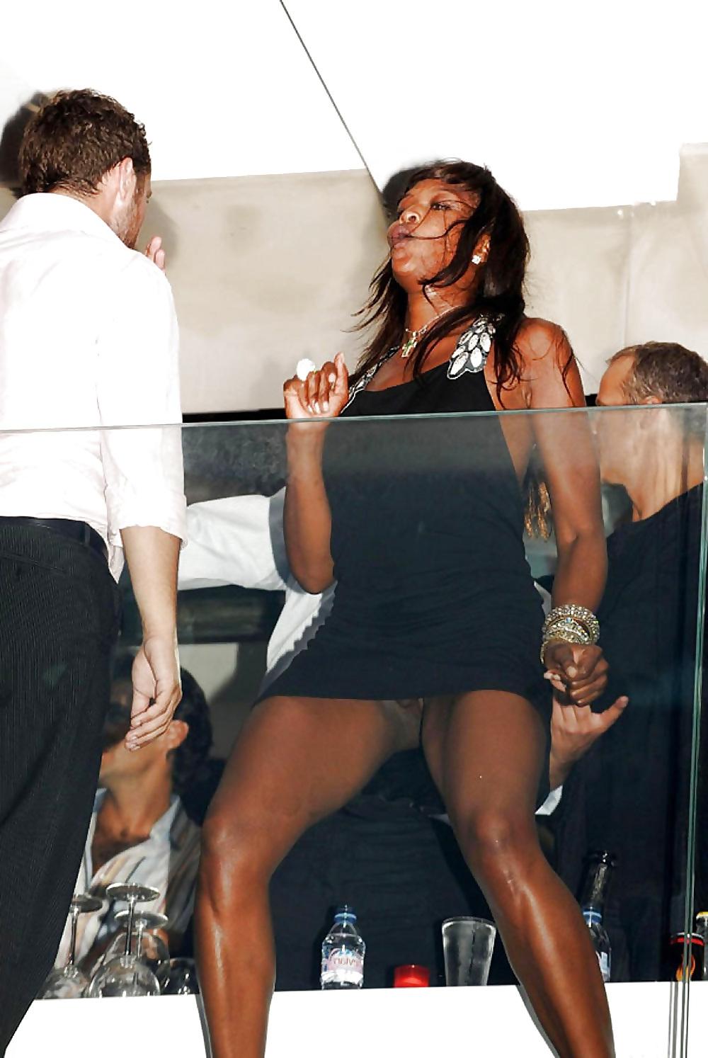 25P Celeb wardrobe malfunction vol VIII upskirt down blouse