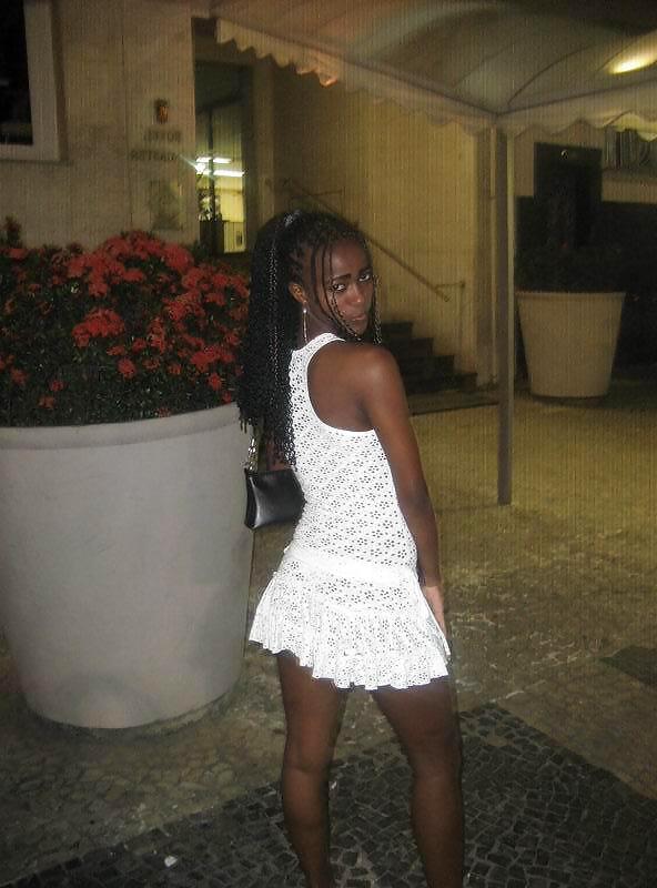 25P Hot Ebony Babes