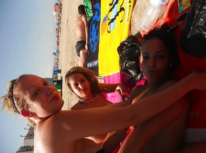 14P A naturaly big boobs