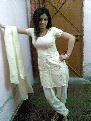 18P Cute girl