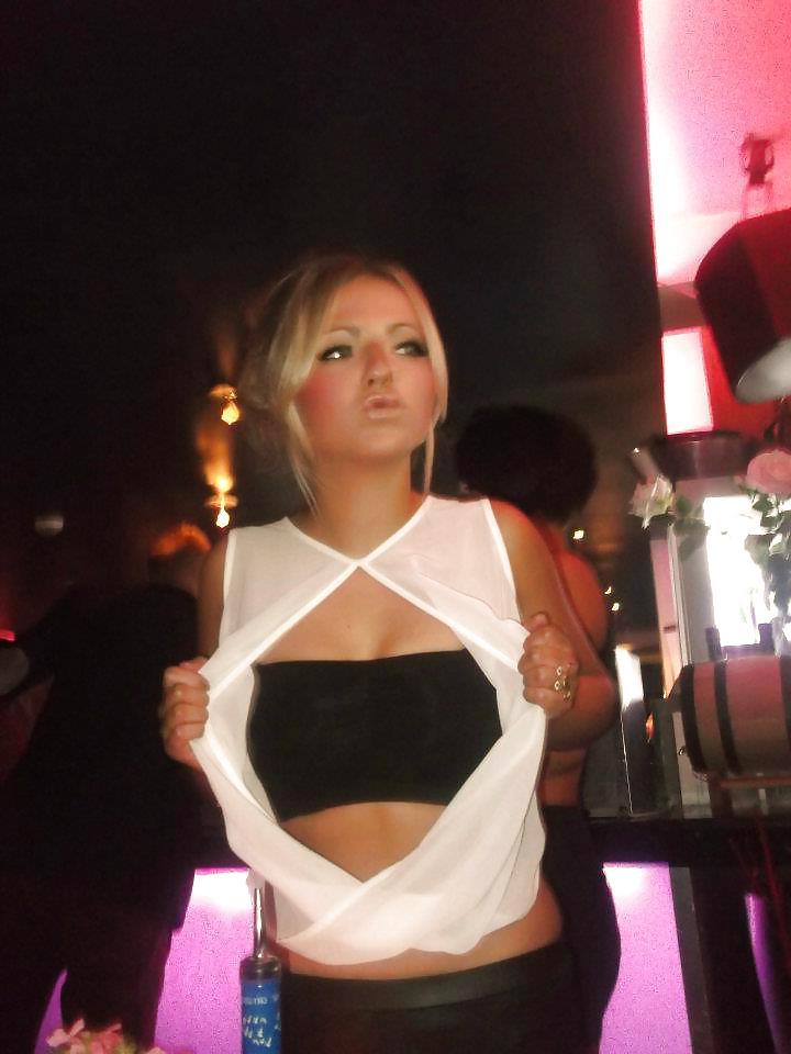 9P Facebook babes 5 (cont)