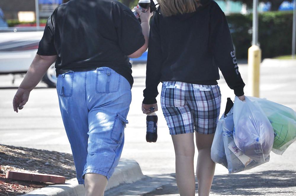 8P Big Flat Booty with Little Curvy Booty