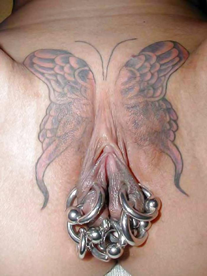 18P Pierced pussy