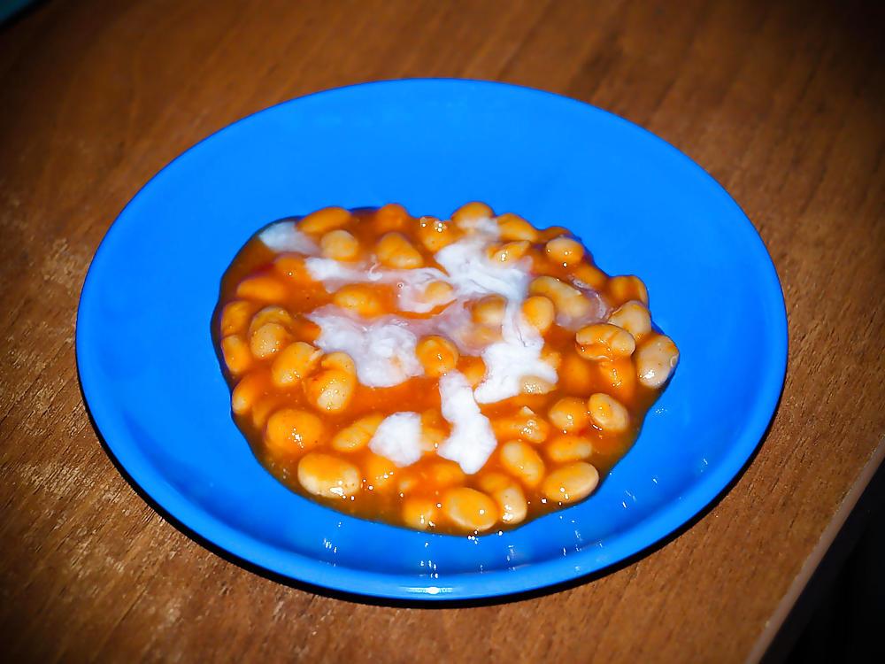 25P Cum on food