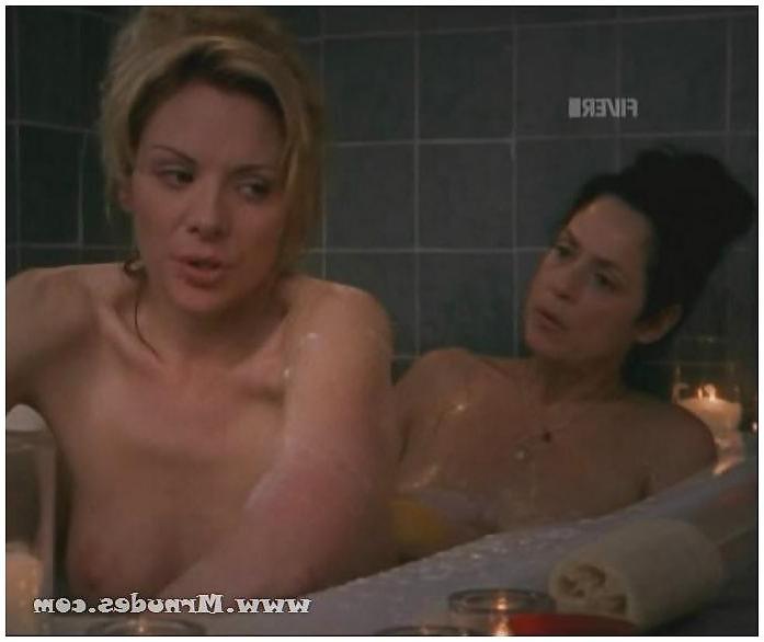 25P Hot Milf Kim Cattrall