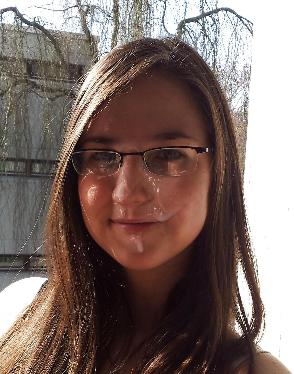 25P Cute girls with cum facials