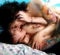 25P Tatt's & Pierced