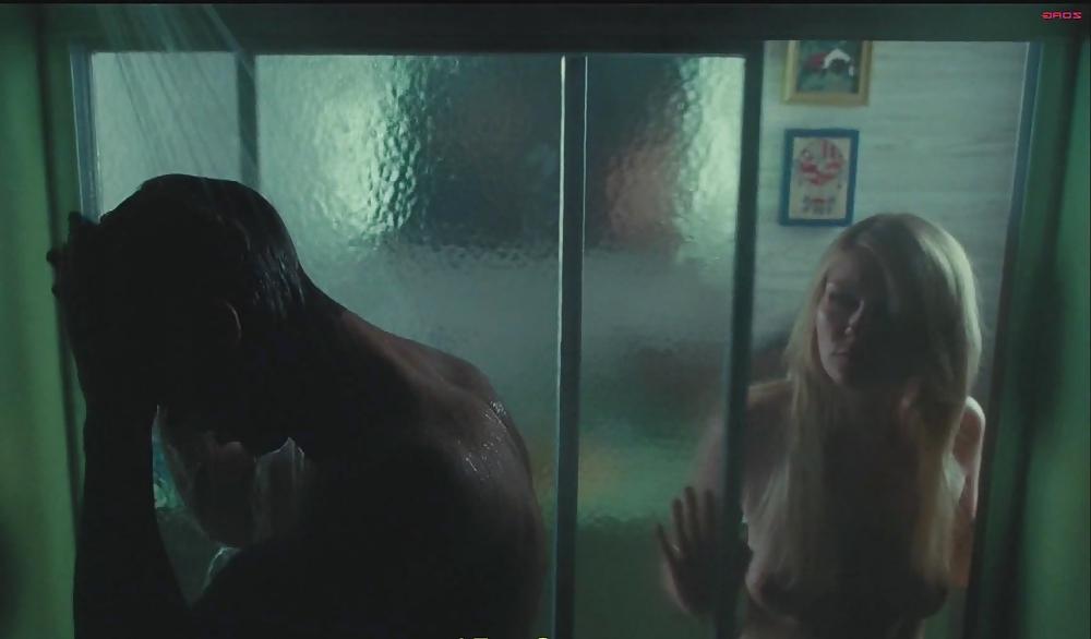 25P Sexy Kirsten Dunst