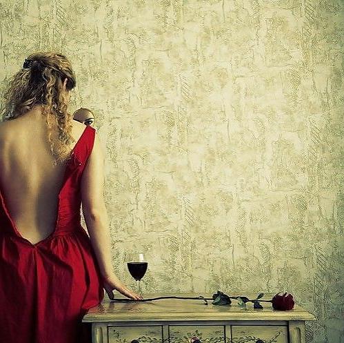 25P Wine & Erotic