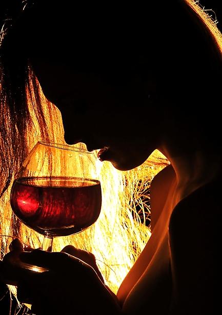 25P Wine & Erotic