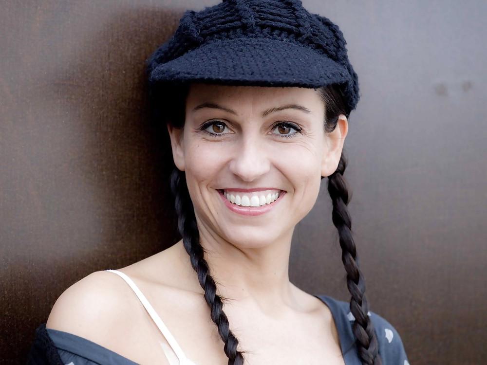 14P Katharina Saalfrank - German TV