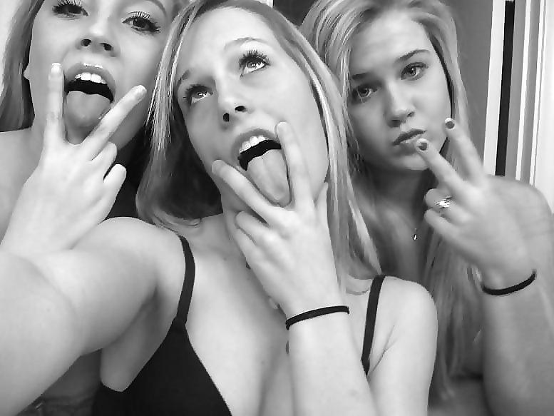 19P Eating Pussy 7