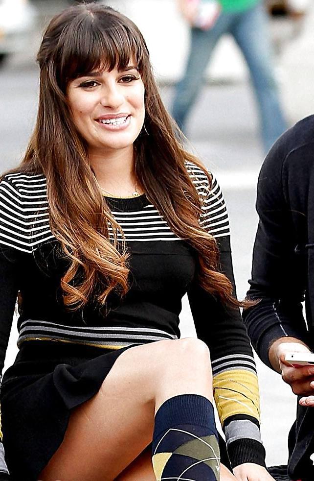 25P Beautiful Celebs 8 by Voyeur TROC