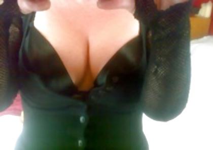 25P UK amateur sluts Exposed mature & young 2