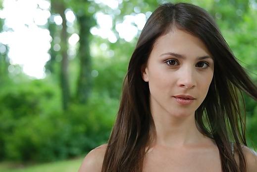 18P Aylin Tezel hot german celeb