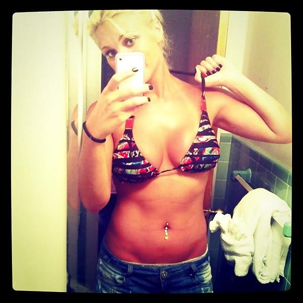 25P Celebrities Nude Slip 22