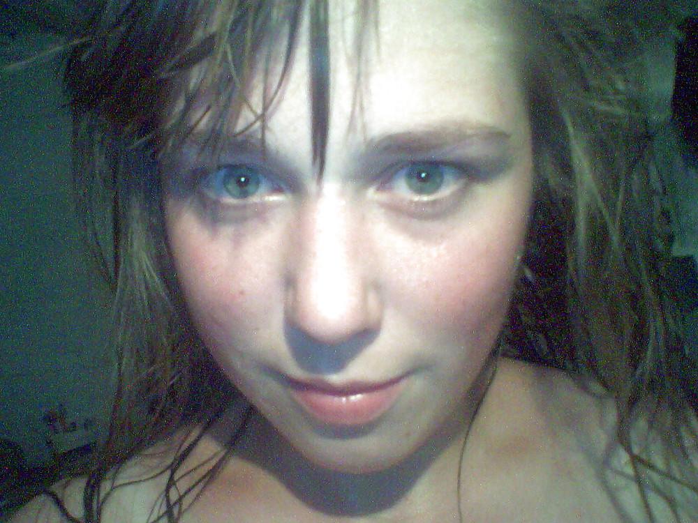 25P Ex German girlfriend 18 yo