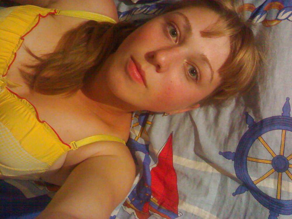 25P Ex German girlfriend 18 yo