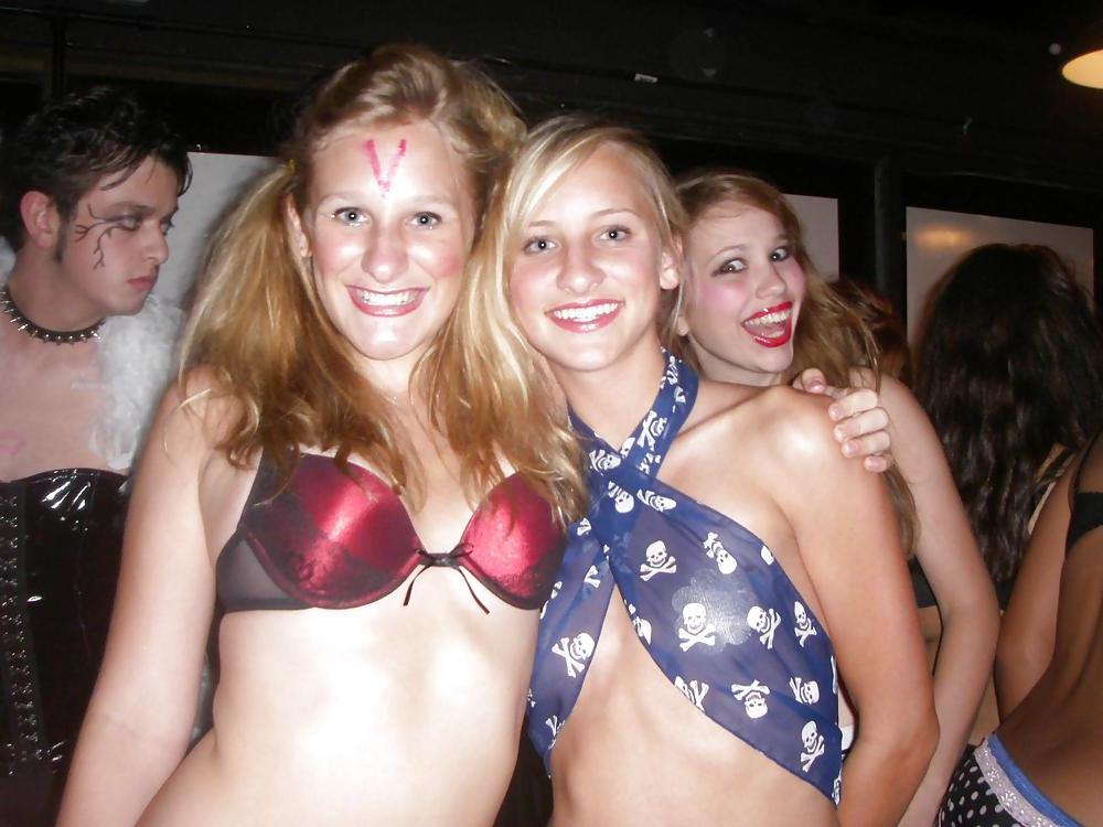 25P Bra Babes 46