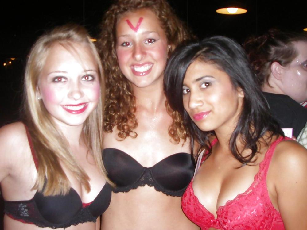 25P Bra Babes 46