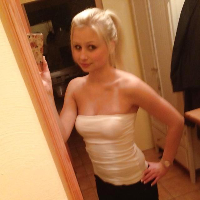 25P German Girl 6