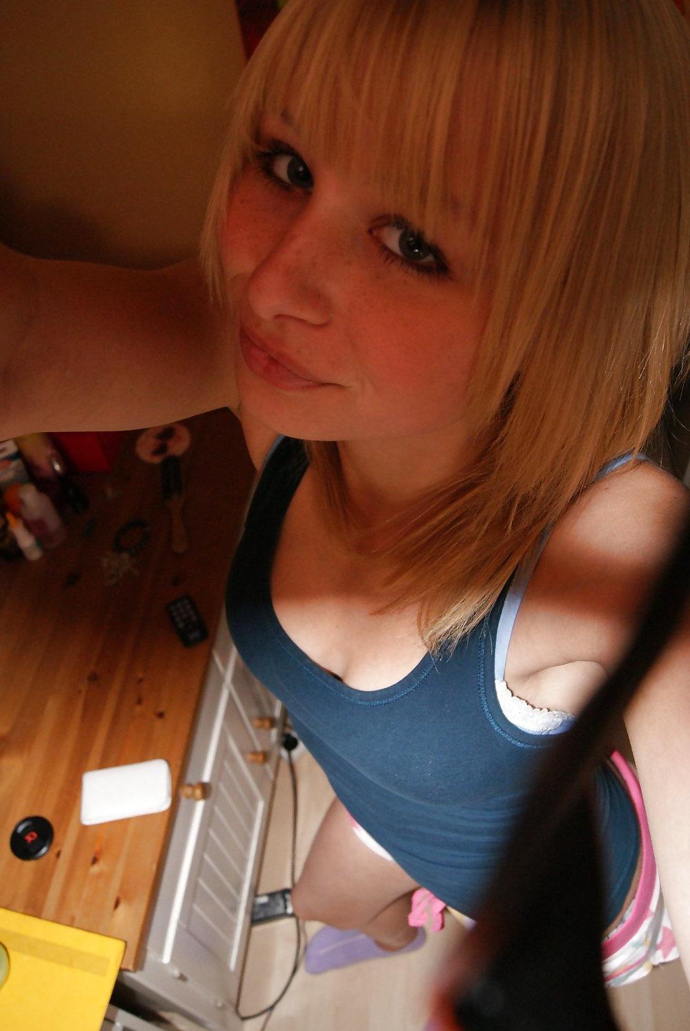 25P German Girl 6