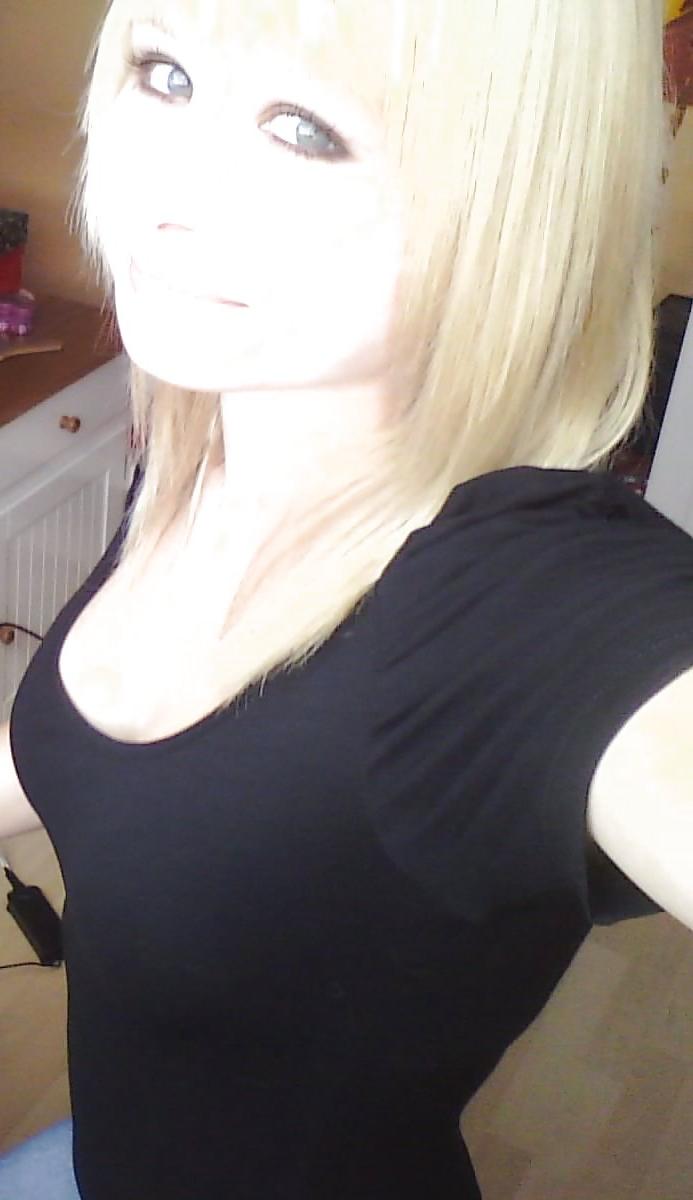 25P German Girl 6
