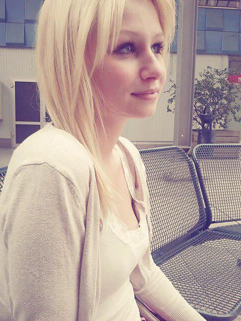25P German Girl 6