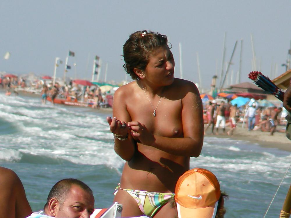 13P Spy beach