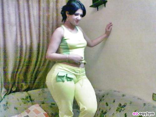 25P Arab + muslim big ass girls 1