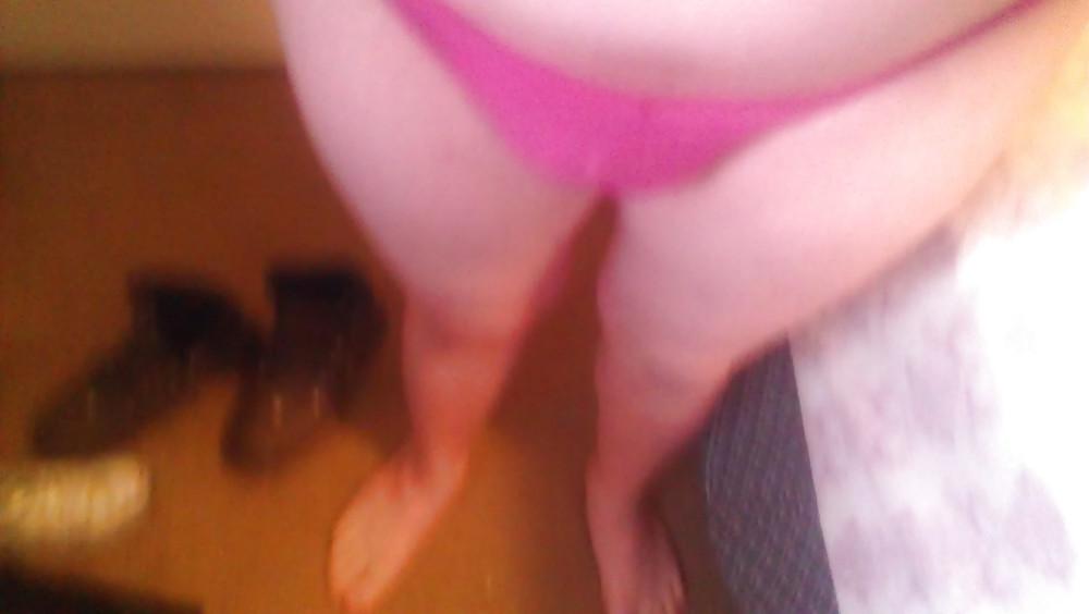 18P Sissy retrieving peed in panties