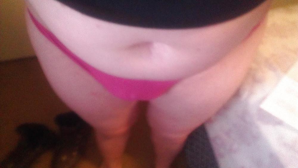 18P Sissy retrieving peed in panties