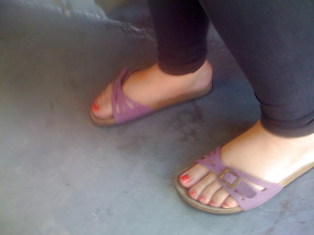 4P Yummier Pinay Feet 2