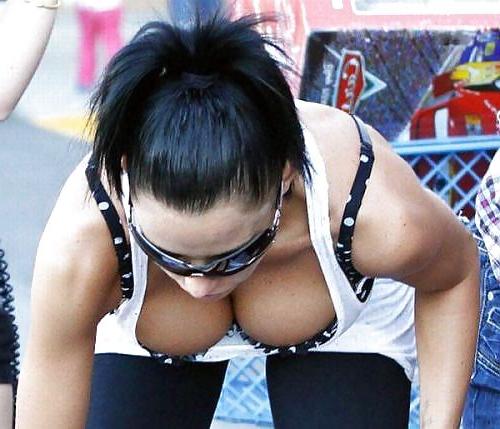 25P Beautiful Celebs Nipslip 5 by Voyeur TROC