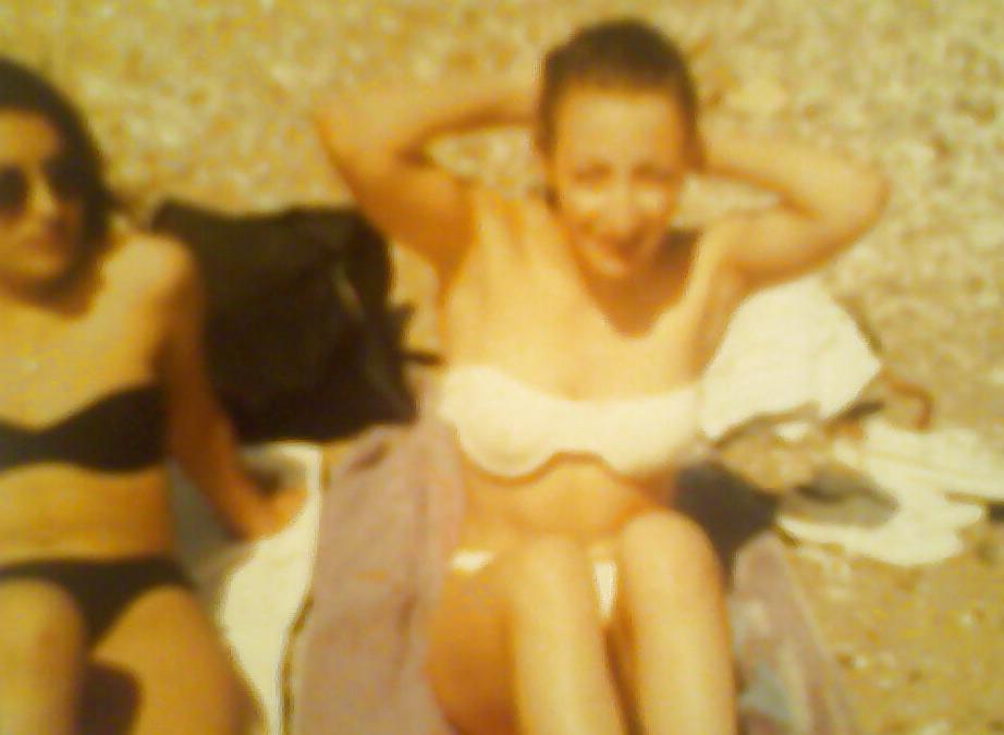 16P Amateur girls and mature