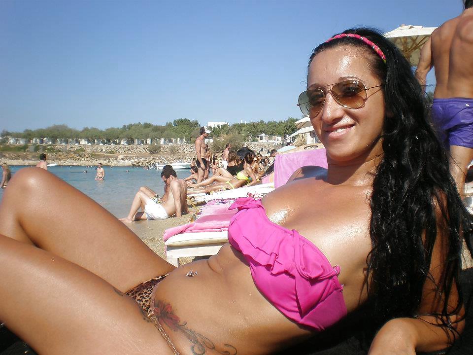16P Amateur girls and mature