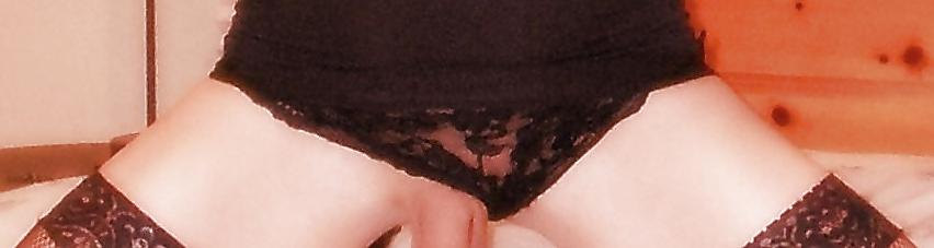 4P Sissyslave in black stockings and heels