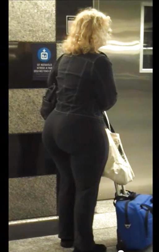 25P Big booty 2