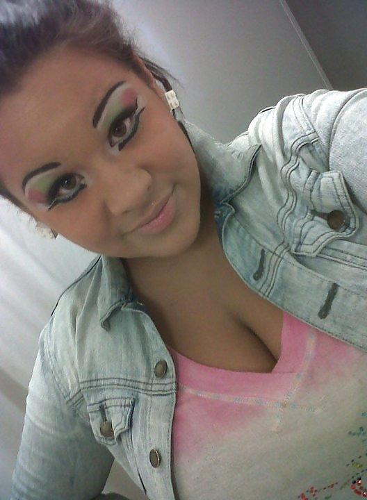 25P Big Boobs on Paislee
