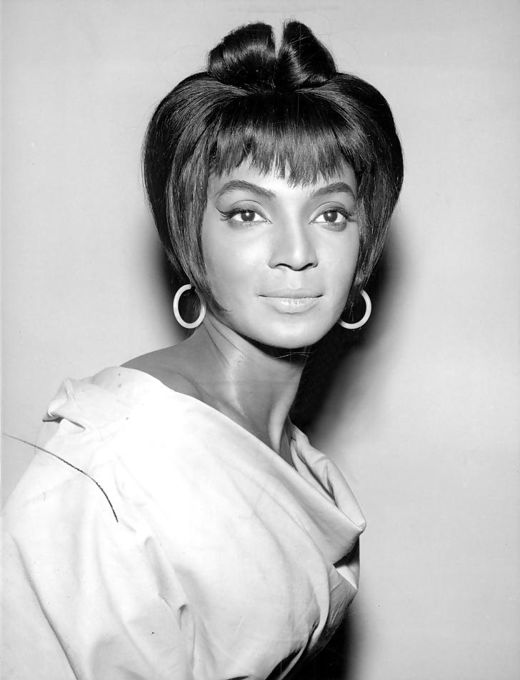 25P Lt. Uhura - Nichelle Nichols Nude - Vintage